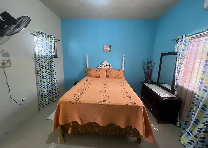 Serenity Escape Experience Apartment Runaway Bay